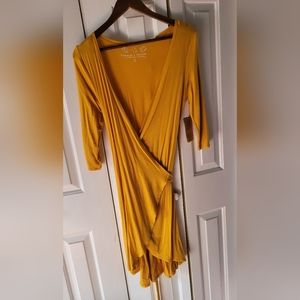 Midi- Wrap Dress Mustard